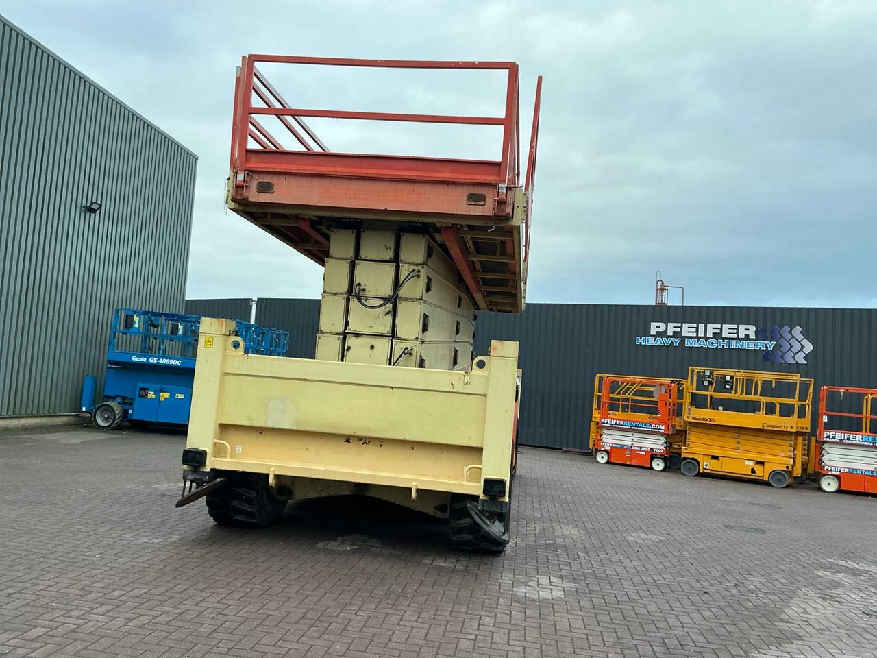 JLG SL320-30 - Дигачка платформа: слика 2 JLG SL320-30 - Дигачка платформа: слика 2