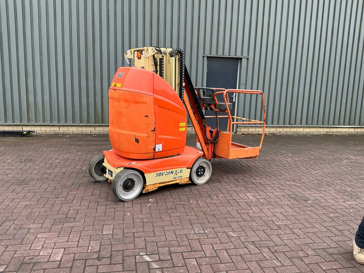 JLG Toecan 10E - Дигачка платформа: слика 1 JLG Toecan 10E - Дигачка платформа: слика 1