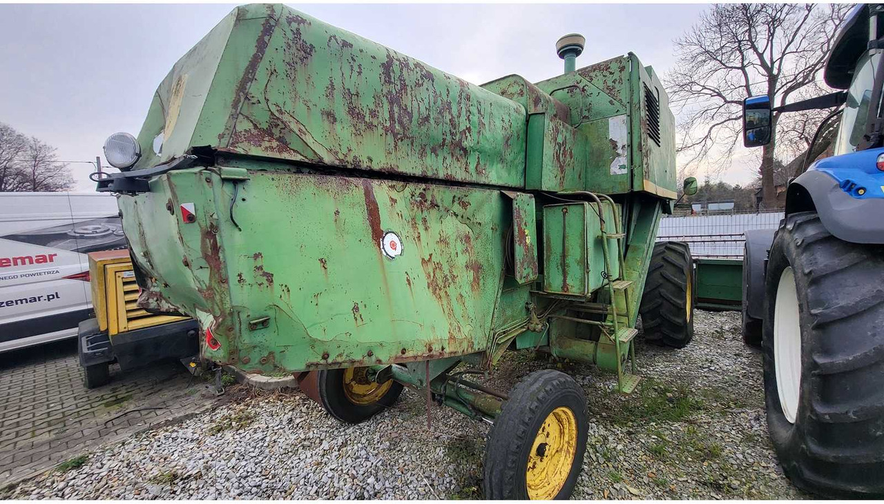 JOHN DEERE 950 COMBINE HARVESTER - Комбајн: слика 3 JOHN DEERE 950 COMBINE HARVESTER - Комбајн: слика 3