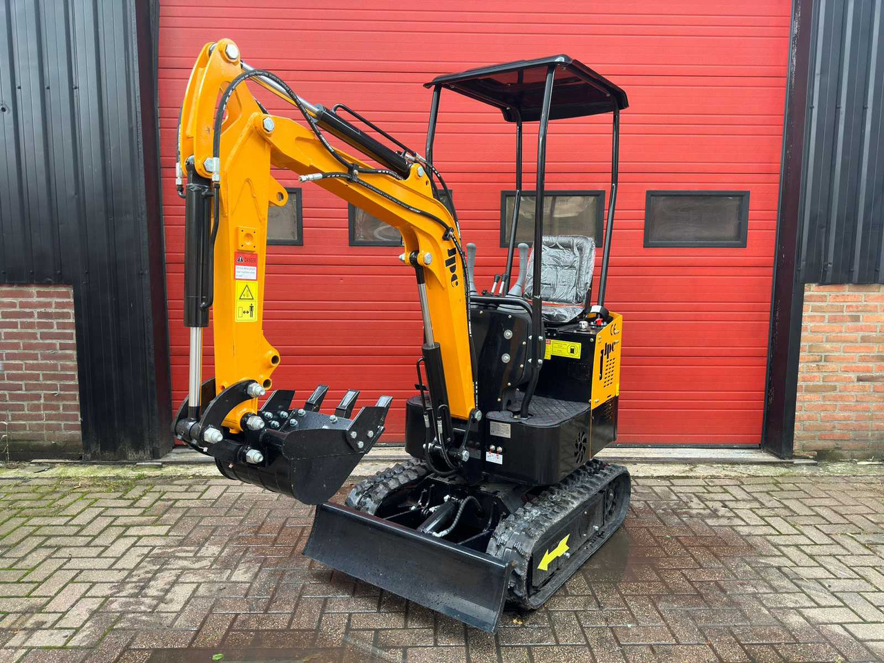 JPC HT12 Geel - Мини багер: слика 3 JPC HT12 Geel - Мини багер: слика 3