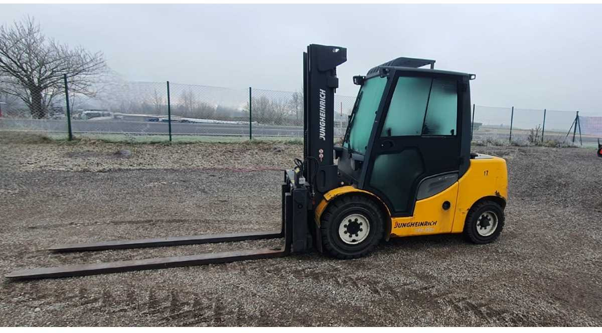 JUNGHEINRICH - DFG S50S - 2015 - FORKLIFT TRUCKS - Вилушкар: слика 1 JUNGHEINRICH - DFG S50S - 2015 - FORKLIFT TRUCKS - Вилушкар: слика 1