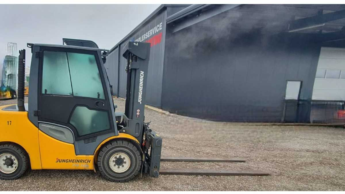 Вилушкар JUNGHEINRICH - DFG S50S - 2015 - FORKLIFT TRUCKS: слика 6 Вилушкар JUNGHEINRICH - DFG S50S - 2015 - FORKLIFT TRUCKS: слика 6