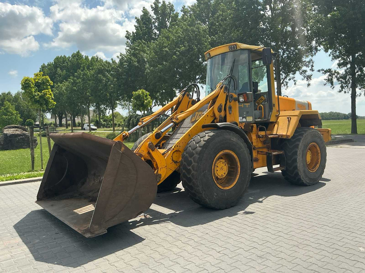 Jcb 426 - Натоварувач на тркала: слика 1 Jcb 426 - Натоварувач на тркала: слика 1