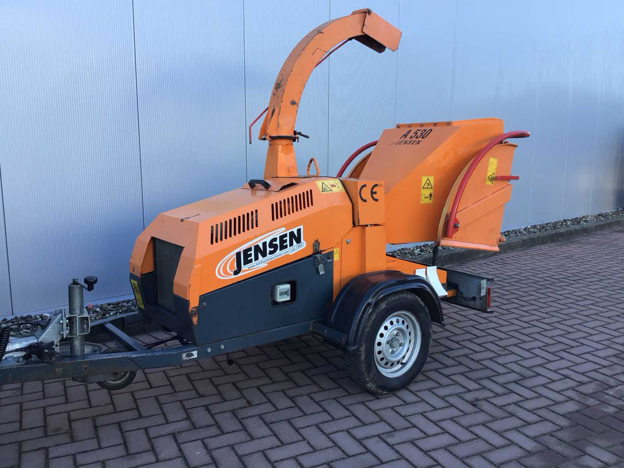 Jensen A530DI Diesel - Кршач на дрва: слика 1 Jensen A530DI Diesel - Кршач на дрва: слика 1