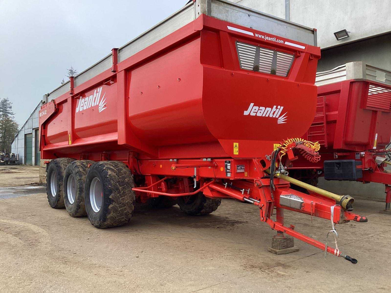 Jentil BR 24-32 - Земјоделска приколка за истурање/ Истурач: слика 3 Jentil BR 24-32 - Земјоделска приколка за истурање/ Истурач: слика 3