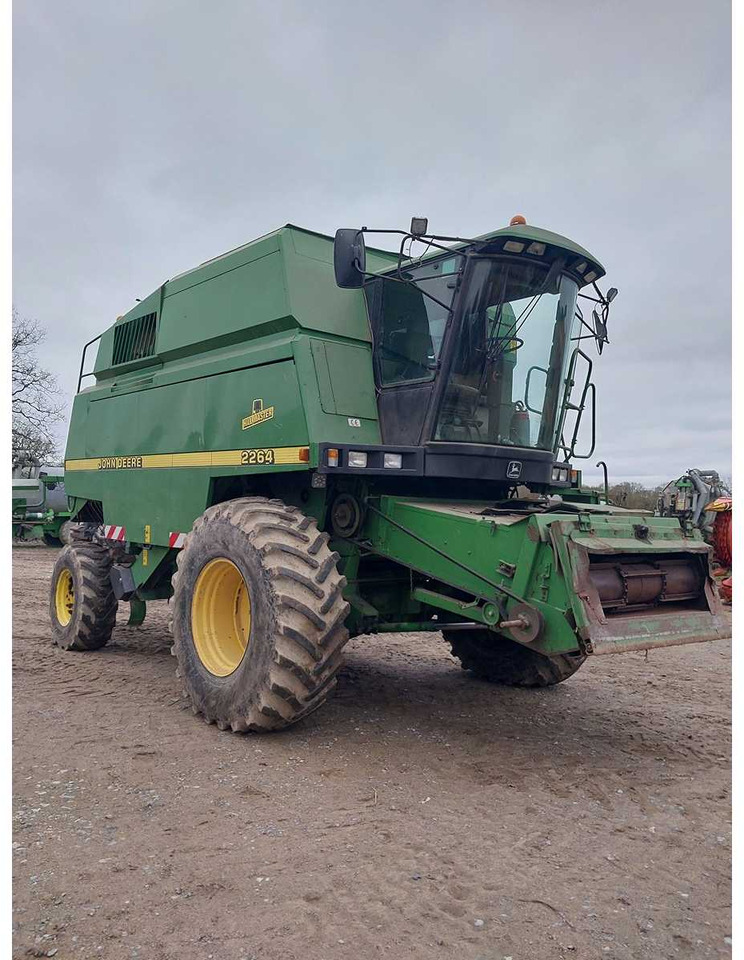 John Deere 2264 Hillmaster - Комбајн: слика 2 John Deere 2264 Hillmaster - Комбајн: слика 2