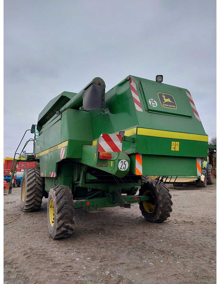 John Deere 2264 Hillmaster - Комбајн: слика 4 John Deere 2264 Hillmaster - Комбајн: слика 4