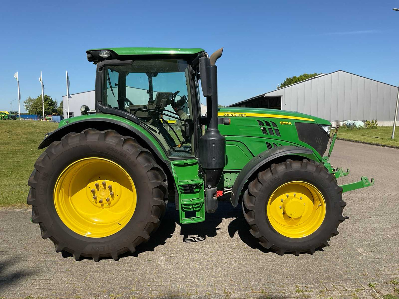 Трактор John Deere 6155R: слика 6