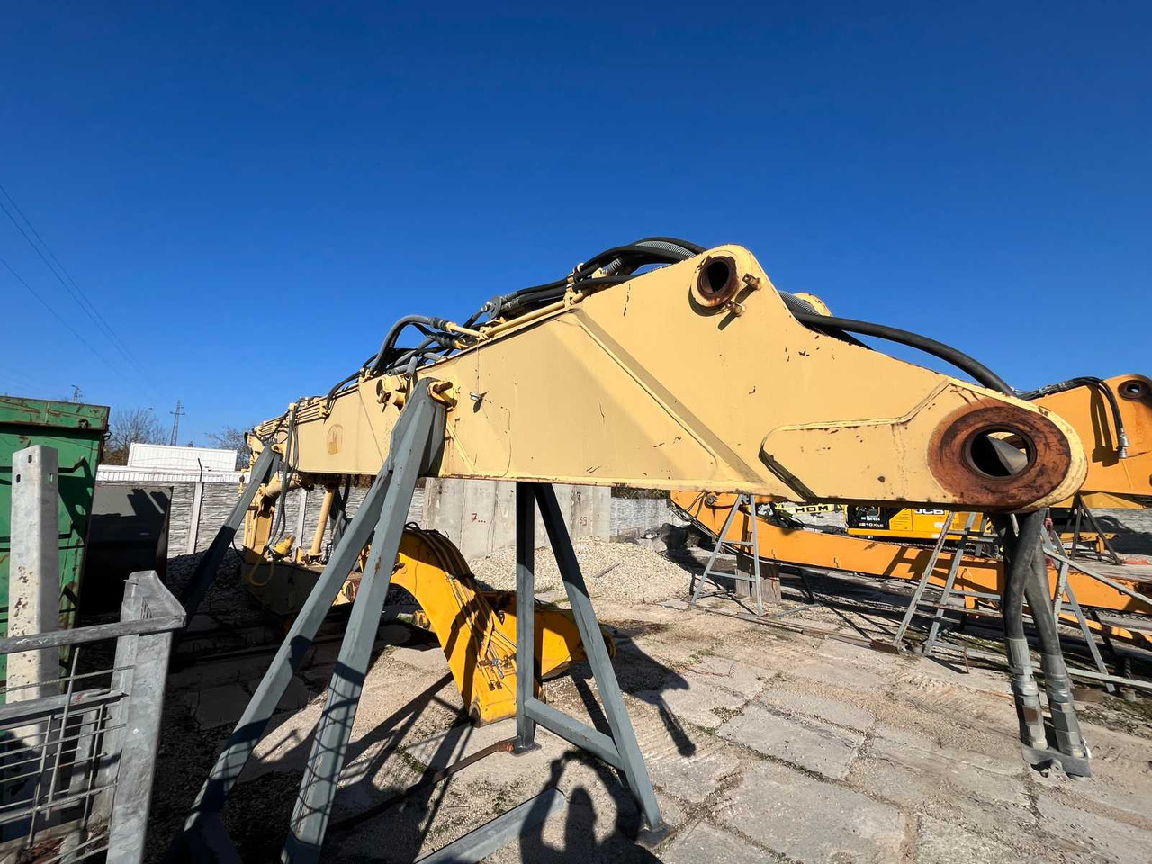 KOMATSU EXCAVATOR BOOM - Багер: слика 1 KOMATSU EXCAVATOR BOOM - Багер: слика 1