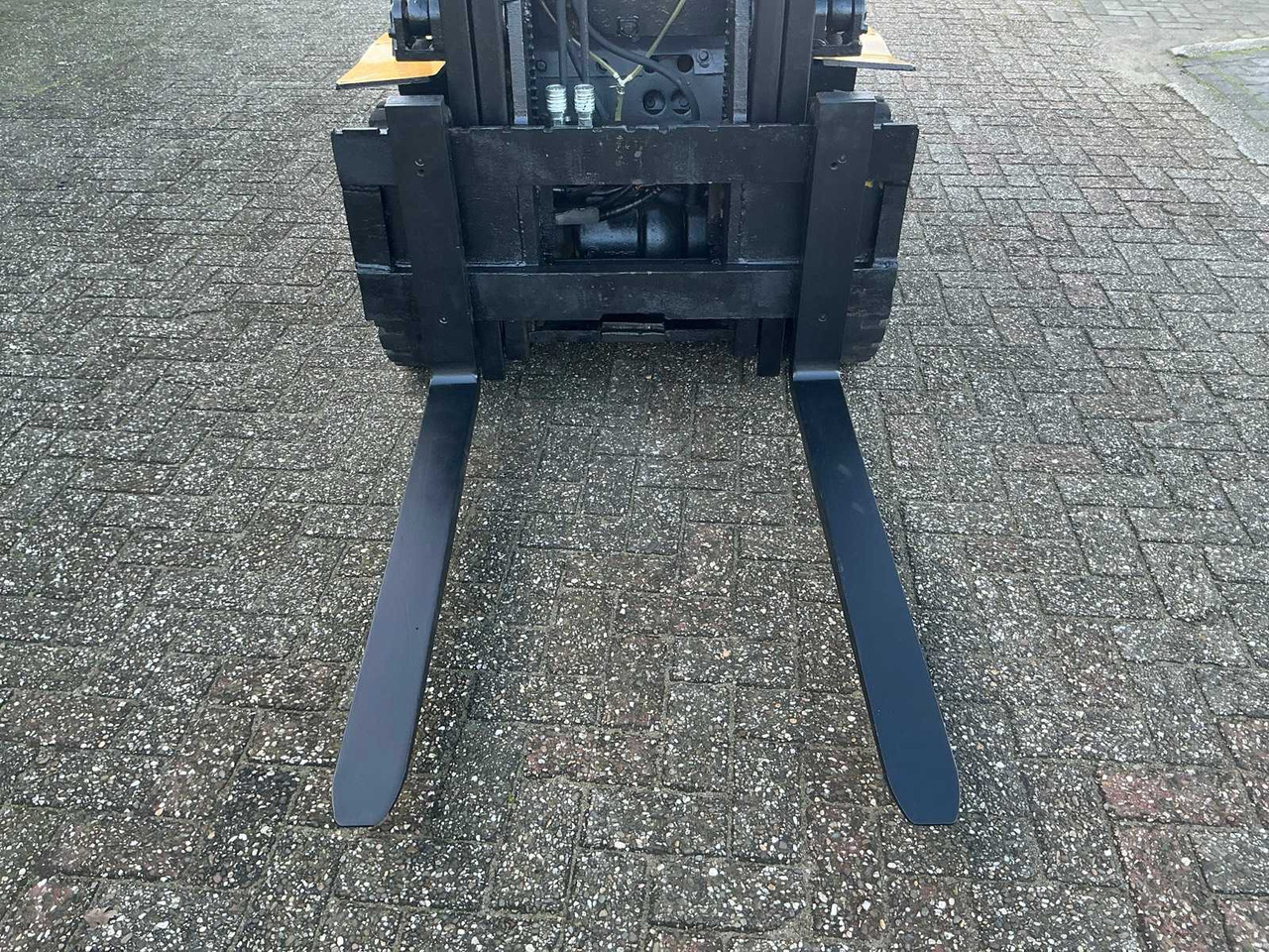 KOMATSU FD25-8 FORKLIFT - Вилушкар: слика 4 KOMATSU FD25-8 FORKLIFT - Вилушкар: слика 4