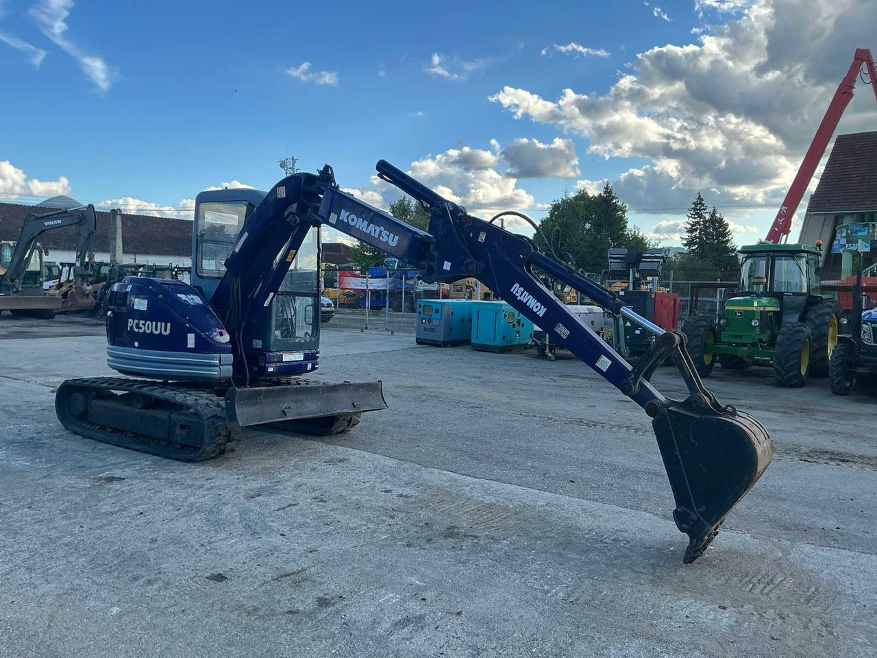 KOMATSU - PC50 UU-2 - MINI-EXCAVATOR - 2005 - Мини багер: слика 4 KOMATSU - PC50 UU-2 - MINI-EXCAVATOR - 2005 - Мини багер: слика 4