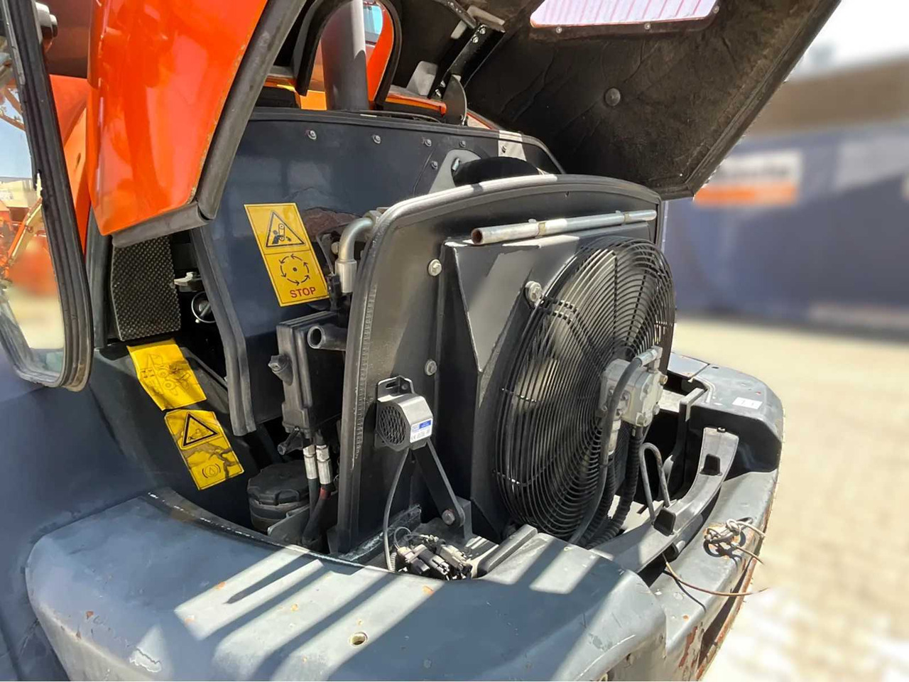 Натоварувач на тркала KOMATSU WA80-6 2015 WHEEL LOADER: слика 21 Натоварувач на тркала KOMATSU WA80-6 2015 WHEEL LOADER: слика 21