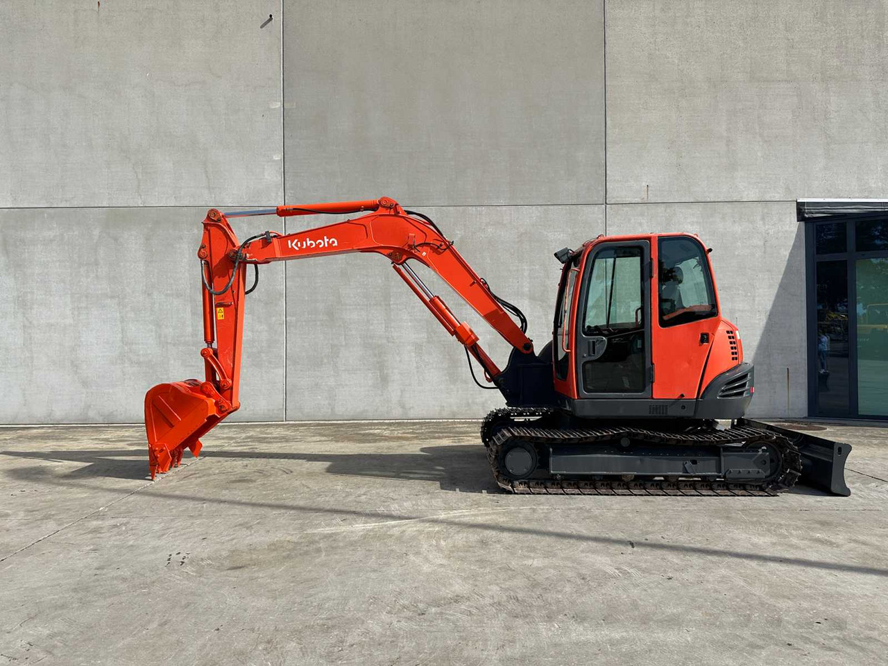 Багер KUBOTA - KX185-3 - MIDI EXCAVATOR: слика 6 Багер KUBOTA - KX185-3 - MIDI EXCAVATOR: слика 6