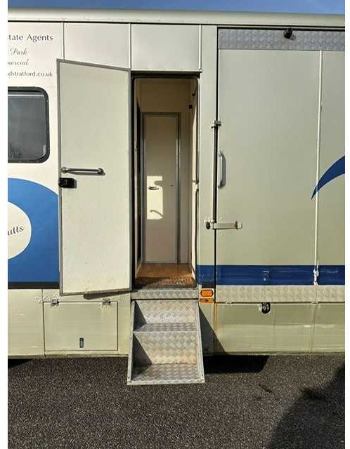 Камион 1993 VOLVO FL 612 TRUCK HORSE TRAILER: слика 14 Камион 1993 VOLVO FL 612 TRUCK HORSE TRAILER: слика 14