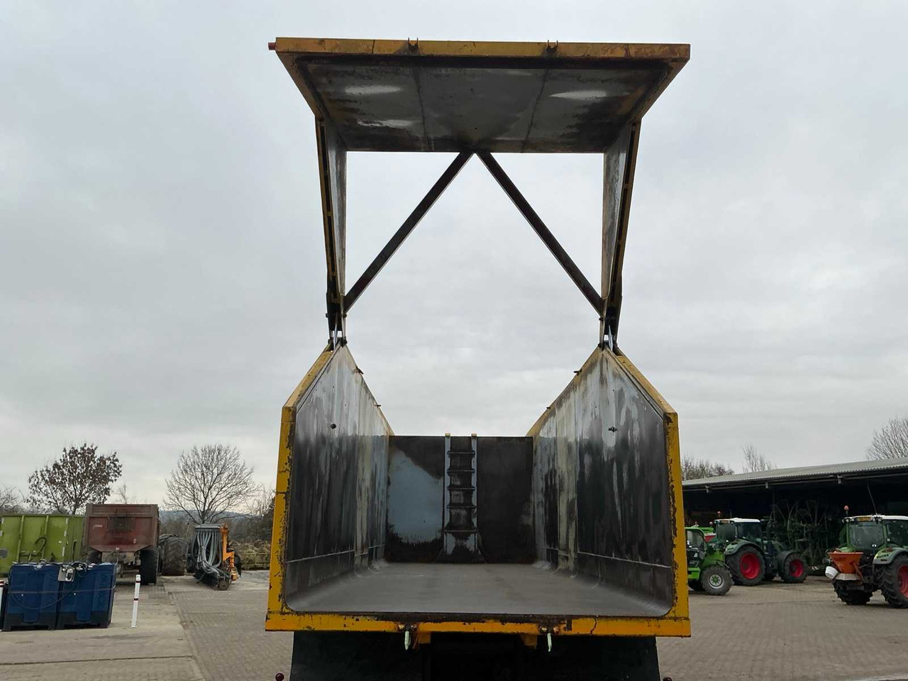 Камион 2005 GINAF GINC 3085 X4446 AGRICULTURAL TRUCK WITH TIPPER: слика 6