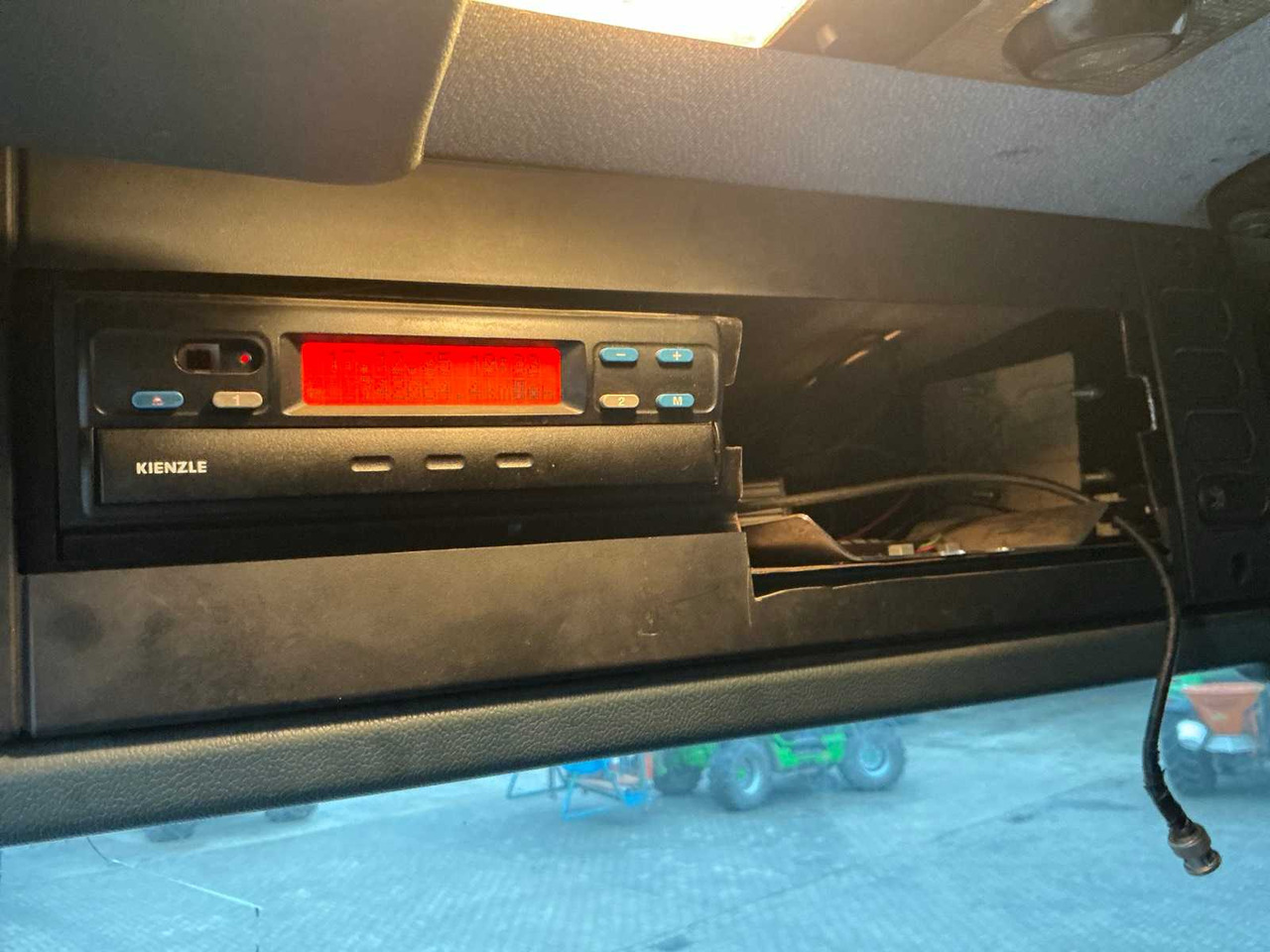 Камион 2005 GINAF GINC 3085 X4446 AGRICULTURAL TRUCK WITH TIPPER: слика 32