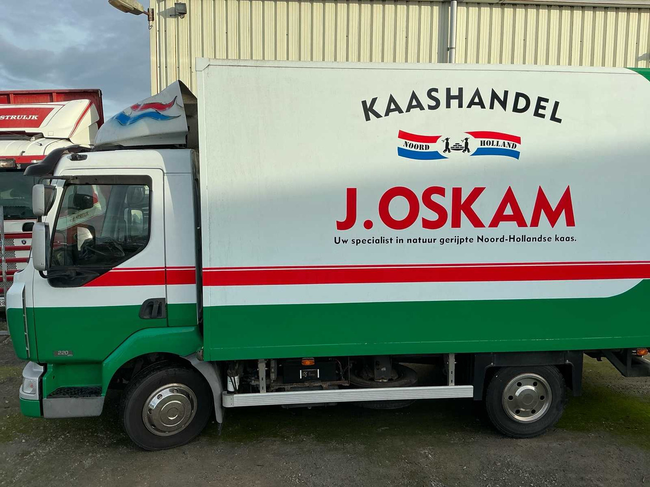 2006 RENAULT MIDLUM 220 DCI TRUCK - Камион: слика 3 2006 RENAULT MIDLUM 220 DCI TRUCK - Камион: слика 3