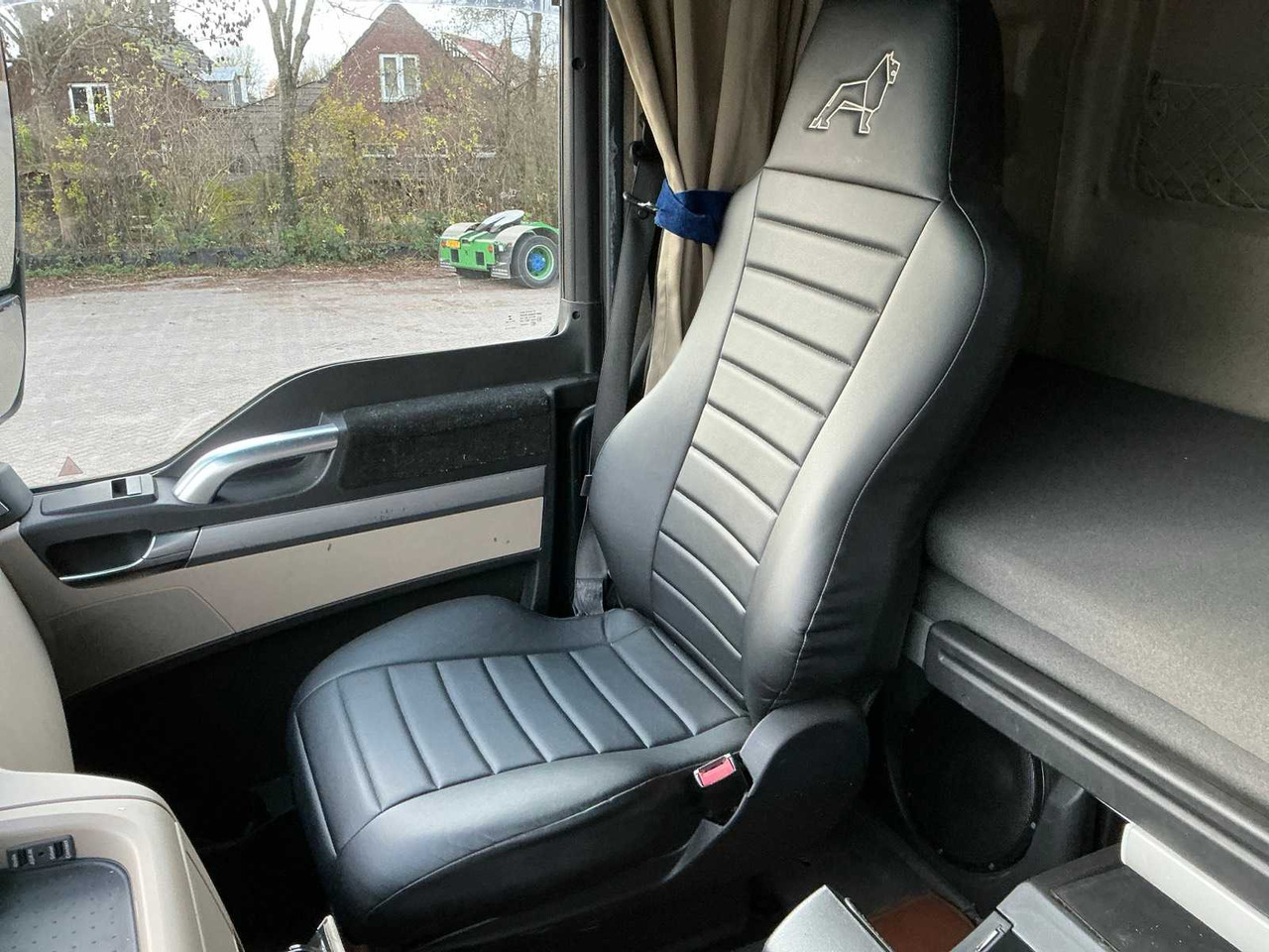 Камион 2017 MAN TGX 18.500 SEMI-TRAILER TRACTOR: слика 17 Камион 2017 MAN TGX 18.500 SEMI-TRAILER TRACTOR: слика 17