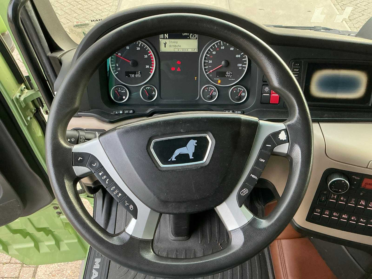 Камион 2017 MAN TGX 18.500 SEMI-TRAILER TRACTOR: слика 19 Камион 2017 MAN TGX 18.500 SEMI-TRAILER TRACTOR: слика 19