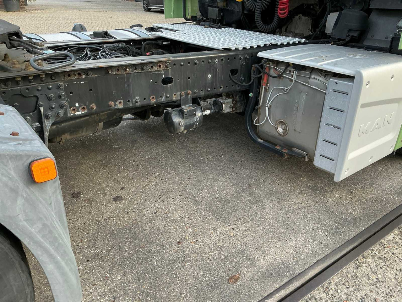 Камион 2017 MAN TGX 18.500 SEMI-TRAILER TRACTOR: слика 9 Камион 2017 MAN TGX 18.500 SEMI-TRAILER TRACTOR: слика 9