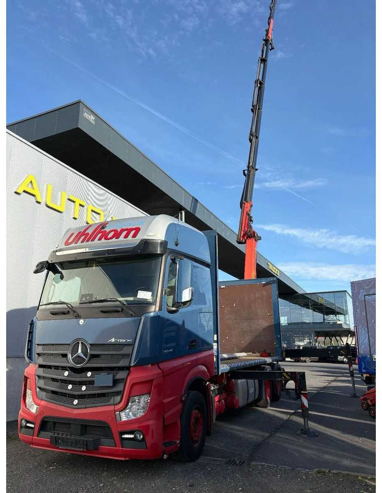 2018 MERCEDES-BENZ ACTROS 2548 TRUCK WITH LOADING CRANE - Камион: слика 2 2018 MERCEDES-BENZ ACTROS 2548 TRUCK WITH LOADING CRANE - Камион: слика 2