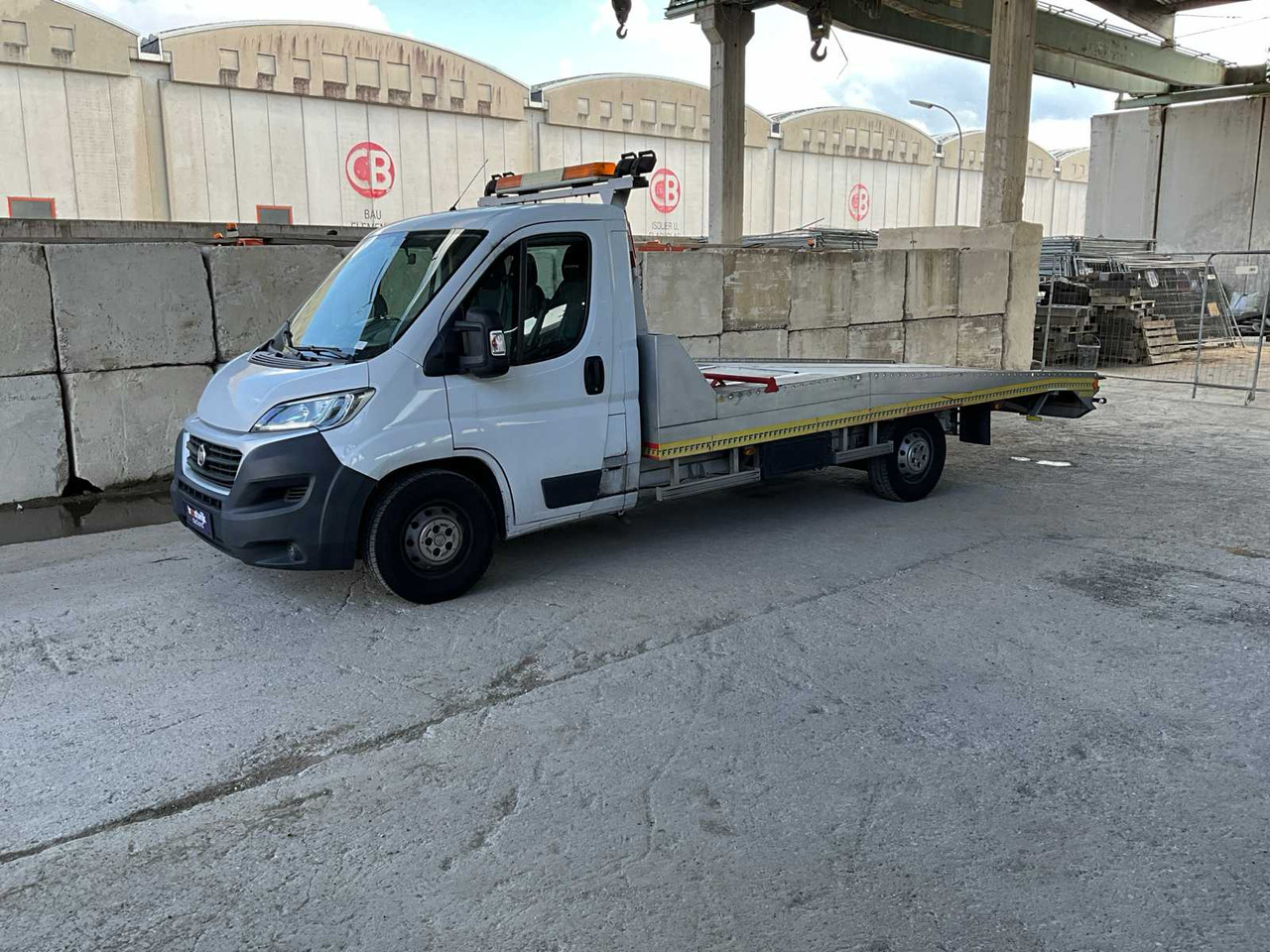 FIAT DUCATO TOW TRUCK - Камион: слика 1 FIAT DUCATO TOW TRUCK - Камион: слика 1