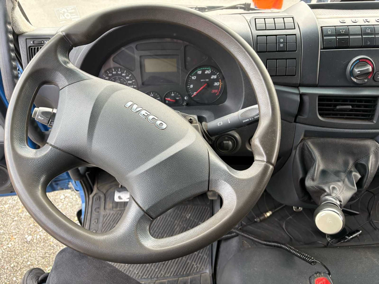 Камион IVECO CARGO HOOKLIFT FROM 2015 – INCL. 3 CONTAINERS: слика 15 Камион IVECO CARGO HOOKLIFT FROM 2015 – INCL. 3 CONTAINERS: слика 15