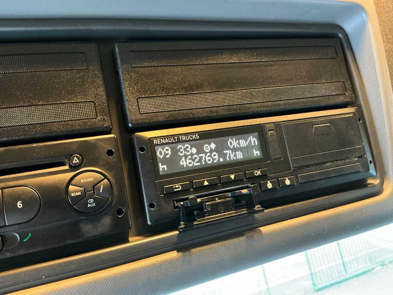 Камион RENAULT TRUCK: слика 20 Камион RENAULT TRUCK: слика 20