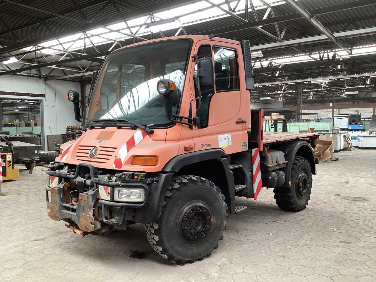UNIMOG U 400 TRUCK - Камион: слика 1 UNIMOG U 400 TRUCK - Камион: слика 1