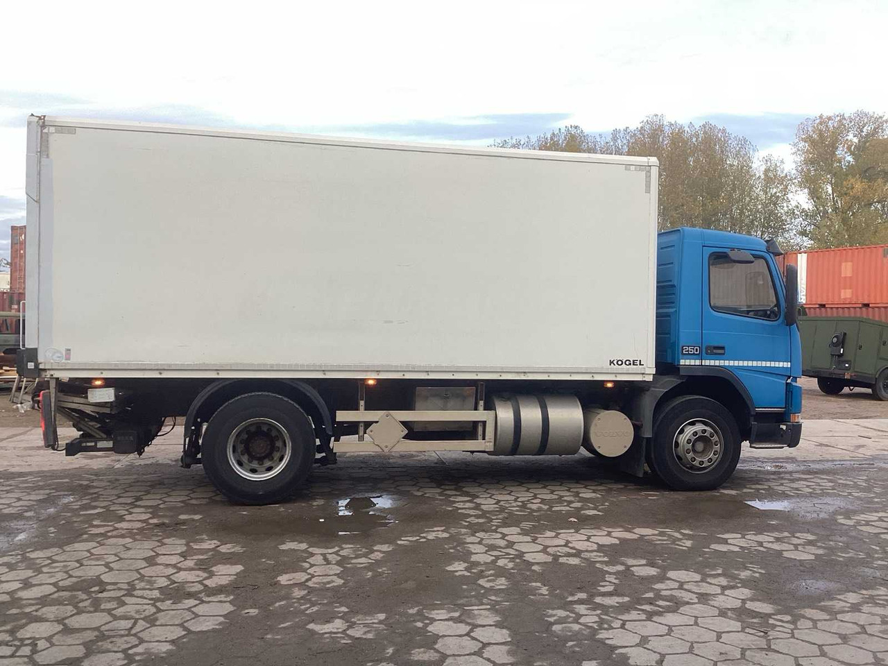 VOLVO FM 7 TRUCK - Камион: слика 5 VOLVO FM 7 TRUCK - Камион: слика 5