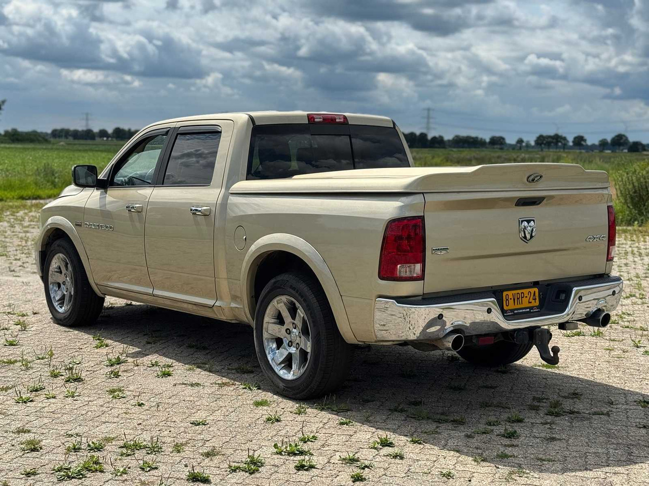 2011 DODGE RAM 1500 5.7 V8 4X4 QC 6'4 - Комбе: слика 3 2011 DODGE RAM 1500 5.7 V8 4X4 QC 6'4 - Комбе: слика 3