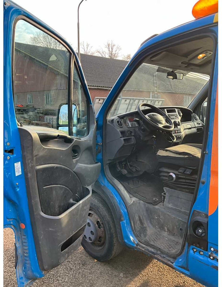 Комбе 2011 IVECO DAILY 40C18/T COMMERCIAL VEHICLE: слика 8