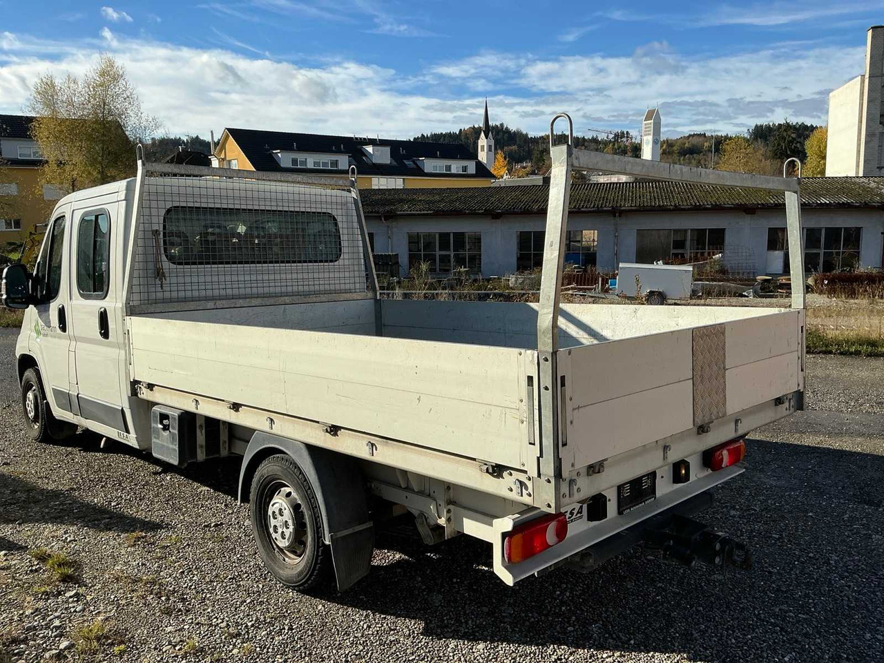 2016 PEUGEOT 2.2 HDI 335 BOXER VAN WITH CREW CAB AND LOADING BRIDGE - Комбе: слика 4 2016 PEUGEOT 2.2 HDI 335 BOXER VAN WITH CREW CAB AND LOADING BRIDGE - Комбе: слика 4