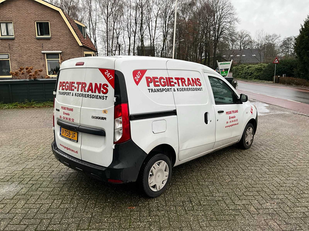 2017 DACIA DOKKER 1.5DCI 75 BASIC COMMERCIAL VEHICLE - Комбе: слика 5 2017 DACIA DOKKER 1.5DCI 75 BASIC COMMERCIAL VEHICLE - Комбе: слика 5