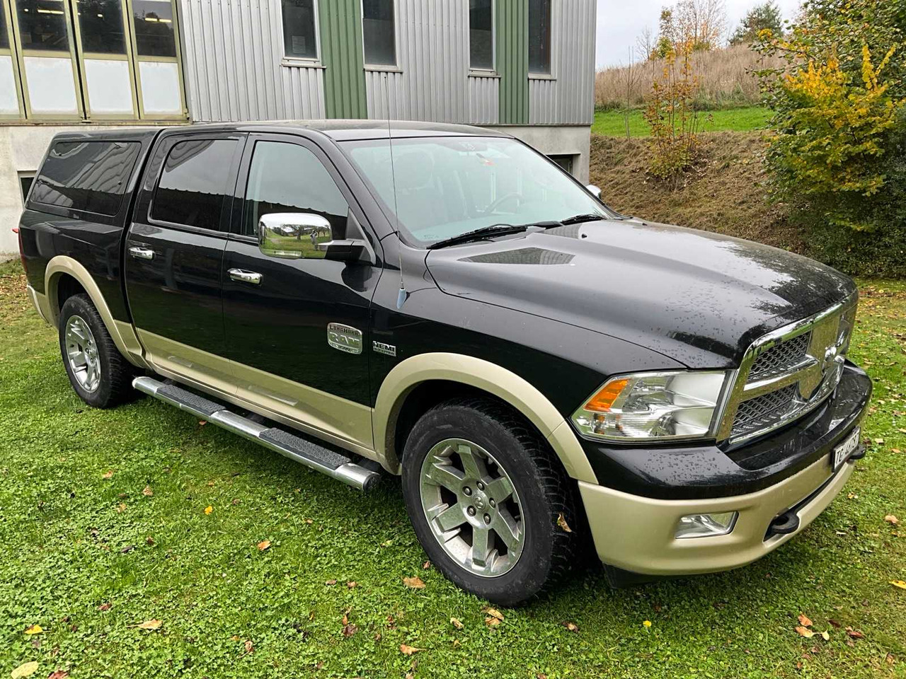 DODGE - RAM 1500 LARAMIE LONGHORN 4X4 CREW CAB - BRIDGE - VANS - Комбе: слика 5 DODGE - RAM 1500 LARAMIE LONGHORN 4X4 CREW CAB - BRIDGE - VANS - Комбе: слика 5