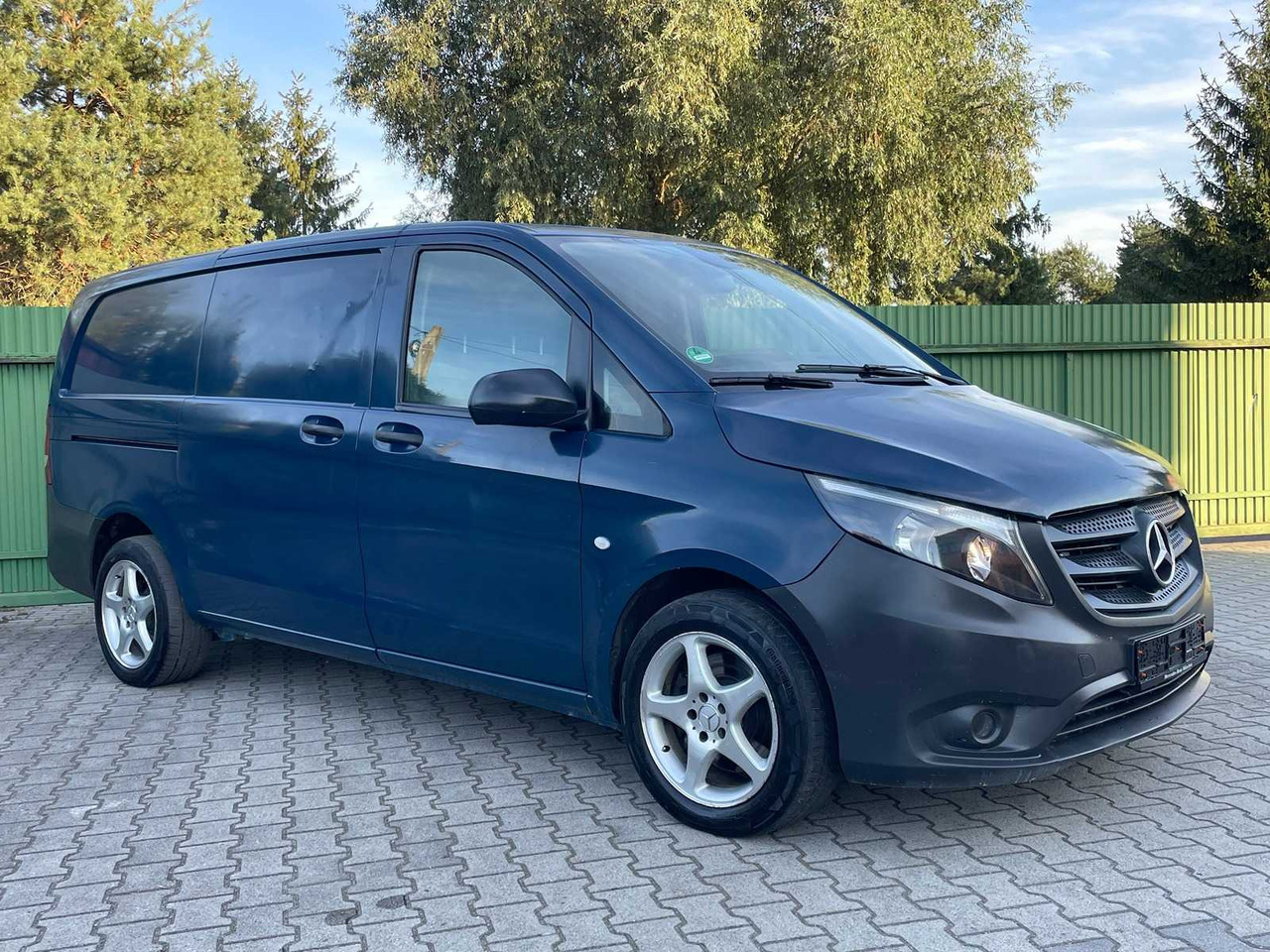 MERCEDES-BENZ - VITO 119CDI 4X4 - LIGHT COMMERCIAL VAN - Комбе: слика 4 MERCEDES-BENZ - VITO 119CDI 4X4 - LIGHT COMMERCIAL VAN - Комбе: слика 4