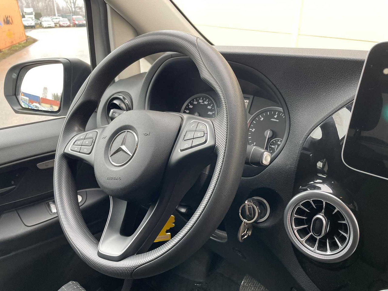 MERCEDES-BENZ - VITO 119CDI - LIGHT COMMERCIAL VAN - Комбе: слика 5 MERCEDES-BENZ - VITO 119CDI - LIGHT COMMERCIAL VAN - Комбе: слика 5