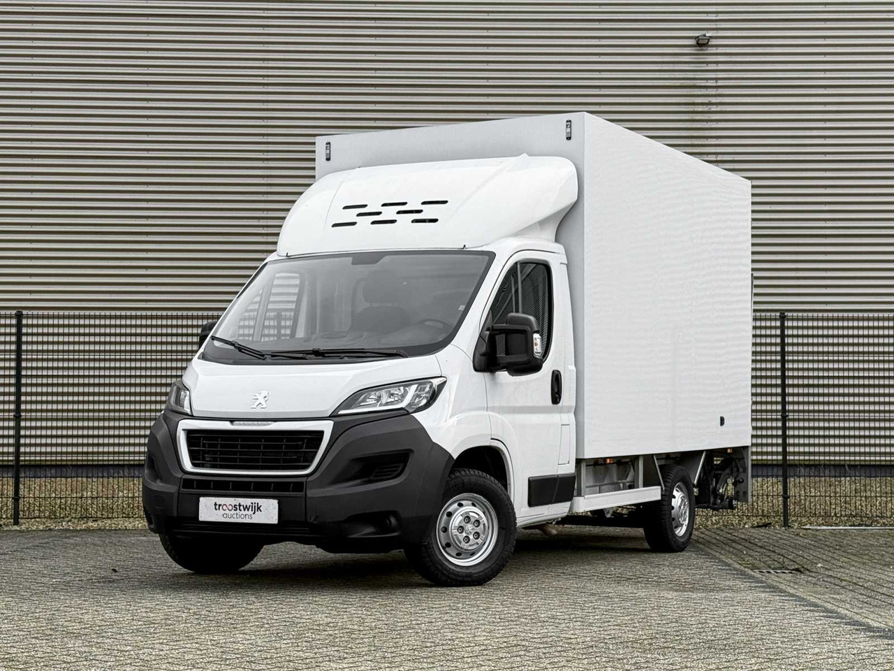 PEUGEOT BOXER 335 2.2 HDI L2 PRO -REFRIGERATED VEHICLE- COMMERCIAL VEHICLE - Комбе: слика 1 PEUGEOT BOXER 335 2.2 HDI L2 PRO -REFRIGERATED VEHICLE- COMMERCIAL VEHICLE - Комбе: слика 1