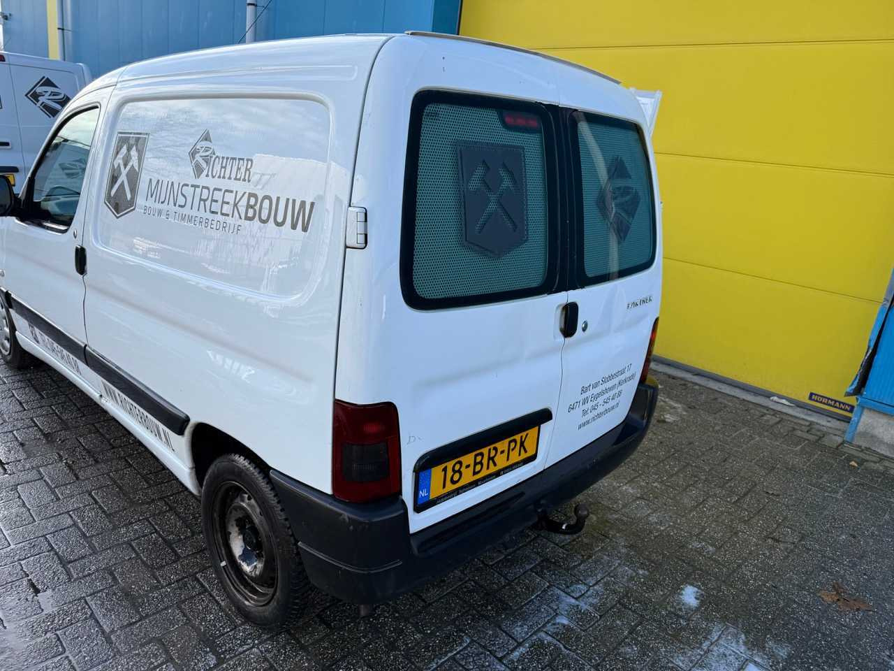 PEUGEOT - PARTNER - 170C 1.9 D AVANTAGE - YEAR: 2004 18-BR-HP - Комбе: слика 4 PEUGEOT - PARTNER - 170C 1.9 D AVANTAGE - YEAR: 2004 18-BR-HP - Комбе: слика 4