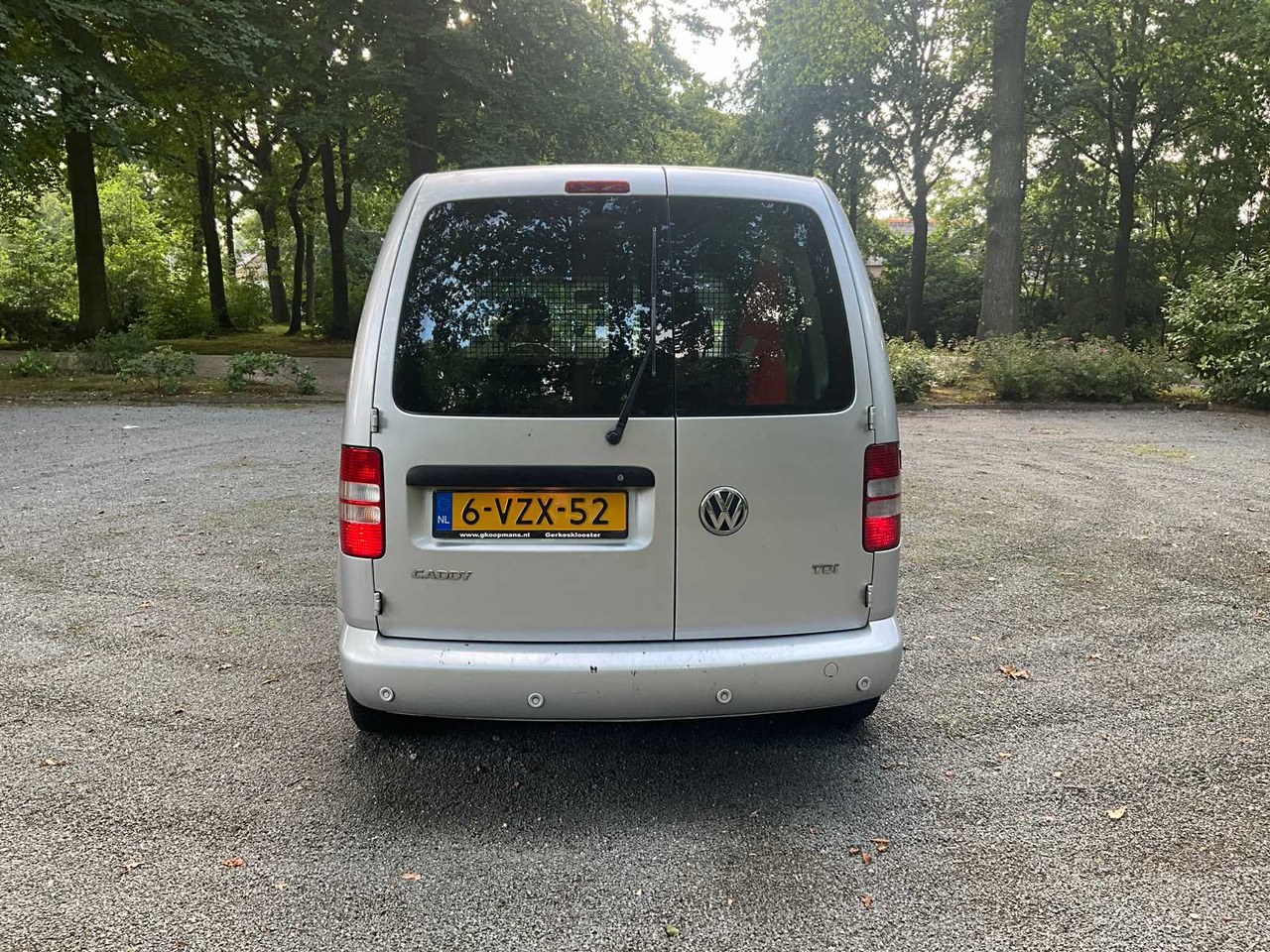 VOLKSWAGEN - CADDY - 1.6 TDI - COMMERCIAL VEHICLE - Комбе: слика 5 VOLKSWAGEN - CADDY - 1.6 TDI - COMMERCIAL VEHICLE - Комбе: слика 5