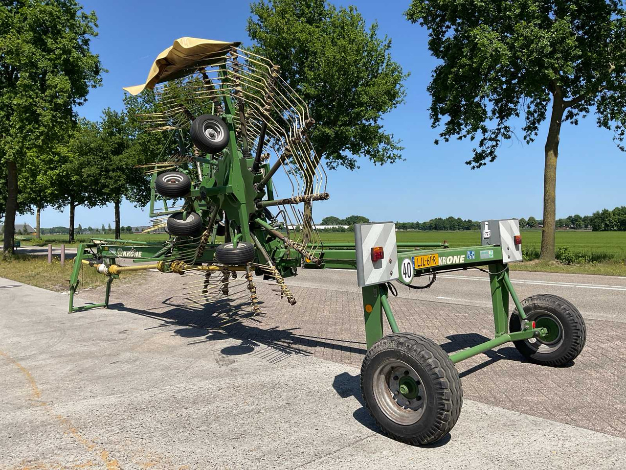 Krone Swadro 1201 - Превртувачка опрема: слика 3 Krone Swadro 1201 - Превртувачка опрема: слика 3