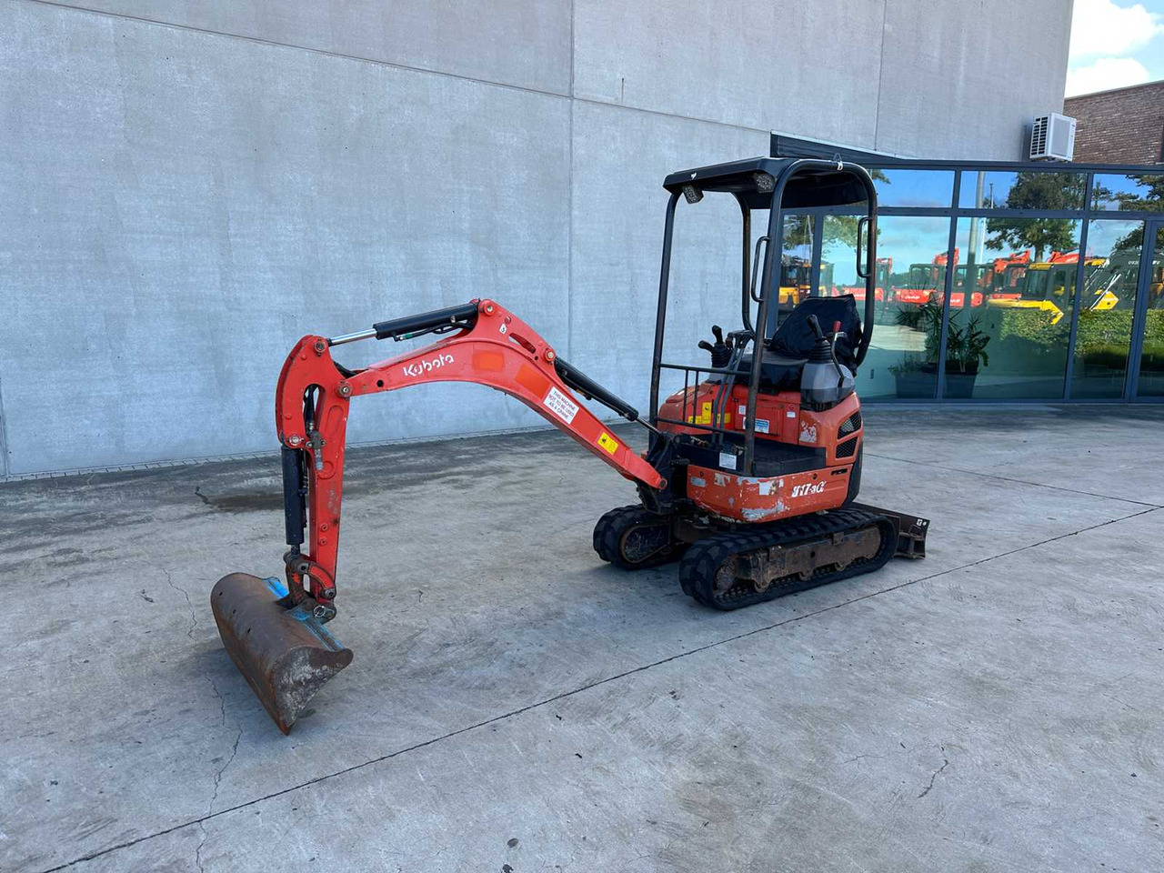 Kubota KUBOTA - 2016 - U17-3 - MINI EXCAVATOR - Мини багер: слика 1 Kubota KUBOTA - 2016 - U17-3 - MINI EXCAVATOR - Мини багер: слика 1