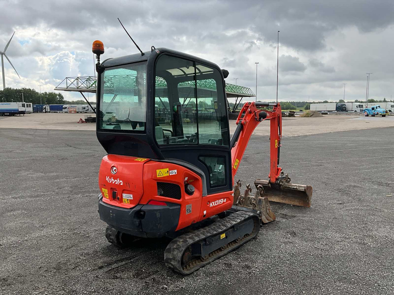 Kubota KX019-4 - Мини багер: слика 5 Kubota KX019-4 - Мини багер: слика 5
