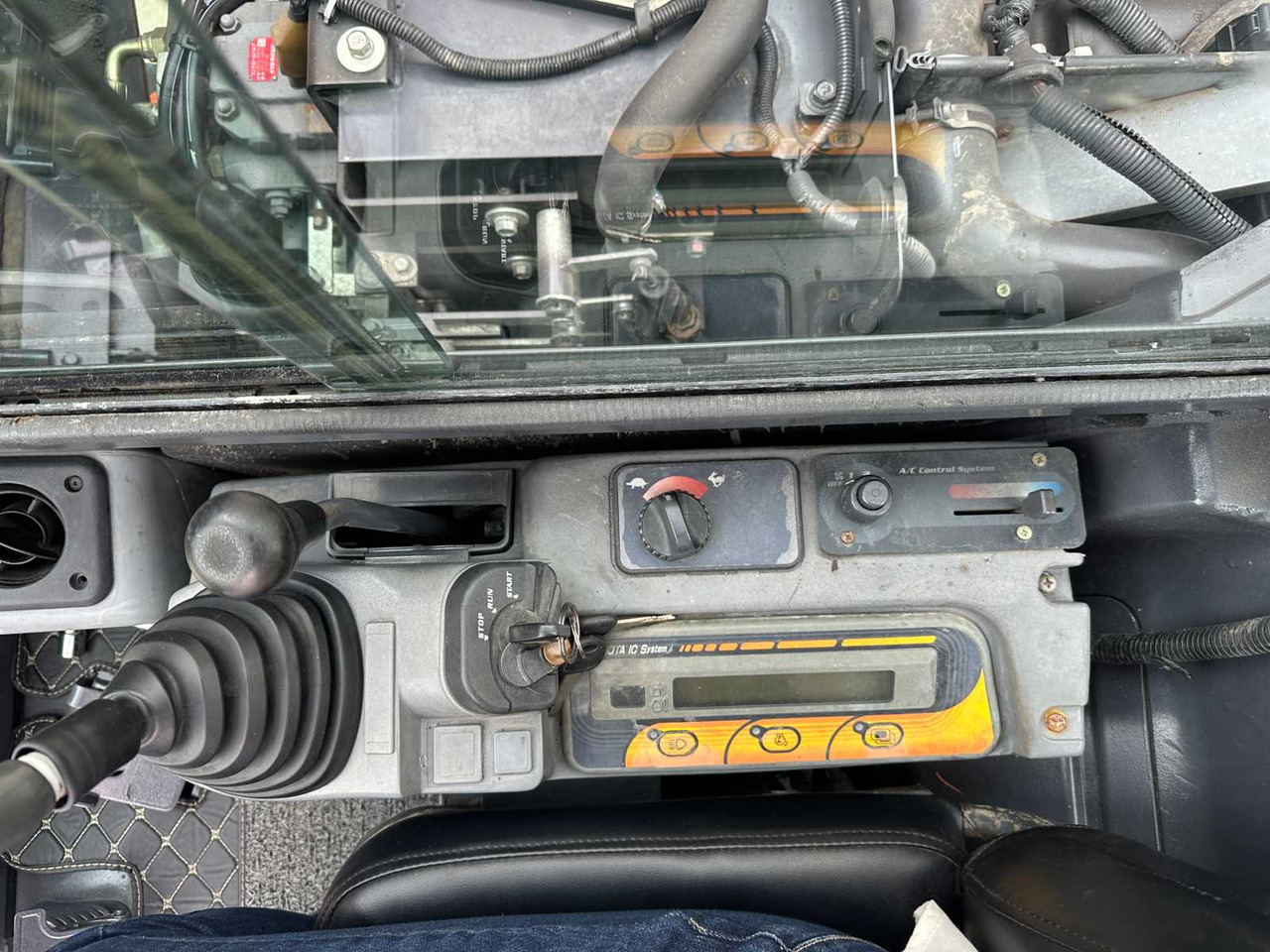 Багер гасеничар Kubota KX155-3SZ: слика 30