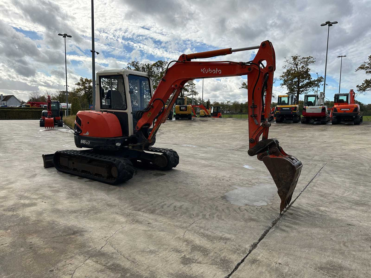 Kubota U45 - 3 - Багер гасеничар: слика 3 Kubota U45 - 3 - Багер гасеничар: слика 3