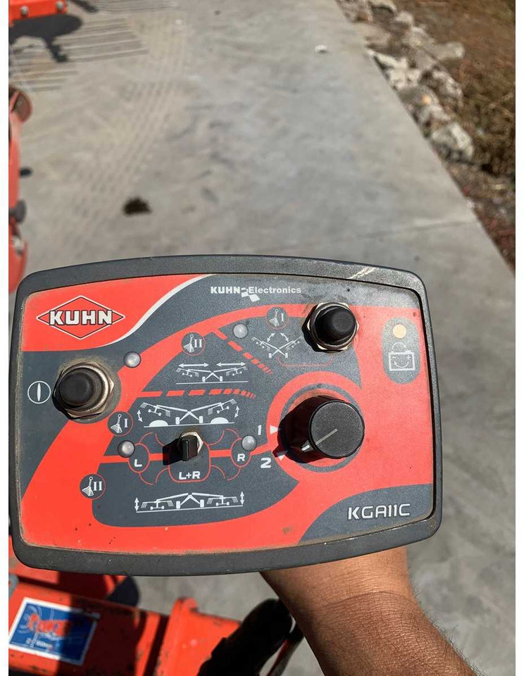 Kuhn - Тракторска фреза: слика 3 Kuhn - Тракторска фреза: слика 3