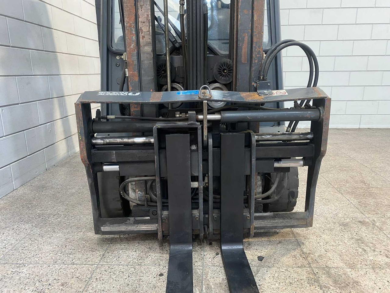 LINDE - 2015 - E16-02 - FORKLIFT TRUCK - Вилушкар: слика 3 LINDE - 2015 - E16-02 - FORKLIFT TRUCK - Вилушкар: слика 3