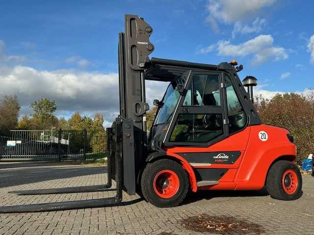 LINDE - 2018 - H80D-03/900 - 8000KG LIFTING CAPACITY ON 900MM - FORKLIFT - Вилушкар: слика 2 LINDE - 2018 - H80D-03/900 - 8000KG LIFTING CAPACITY ON 900MM - FORKLIFT - Вилушкар: слика 2