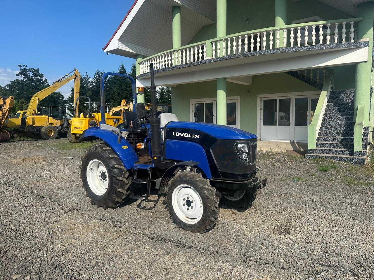 LOVOL - 504 - 4-WHEEL DRIVE TRACTOR - Трактор: слика 3 LOVOL - 504 - 4-WHEEL DRIVE TRACTOR - Трактор: слика 3