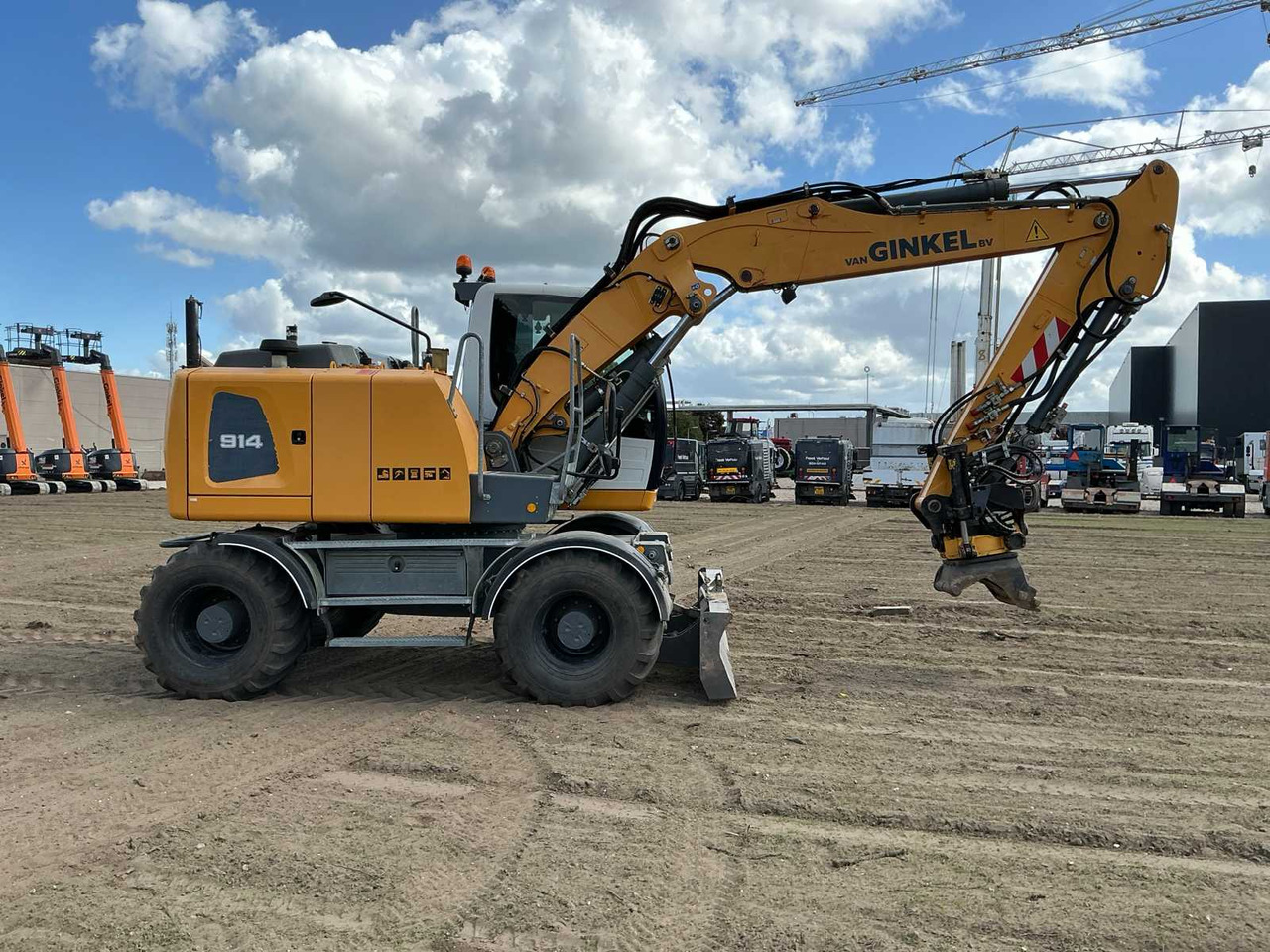 Liebherr A914 Litronic - Багер на тркала: слика 4 Liebherr A914 Litronic - Багер на тркала: слика 4
